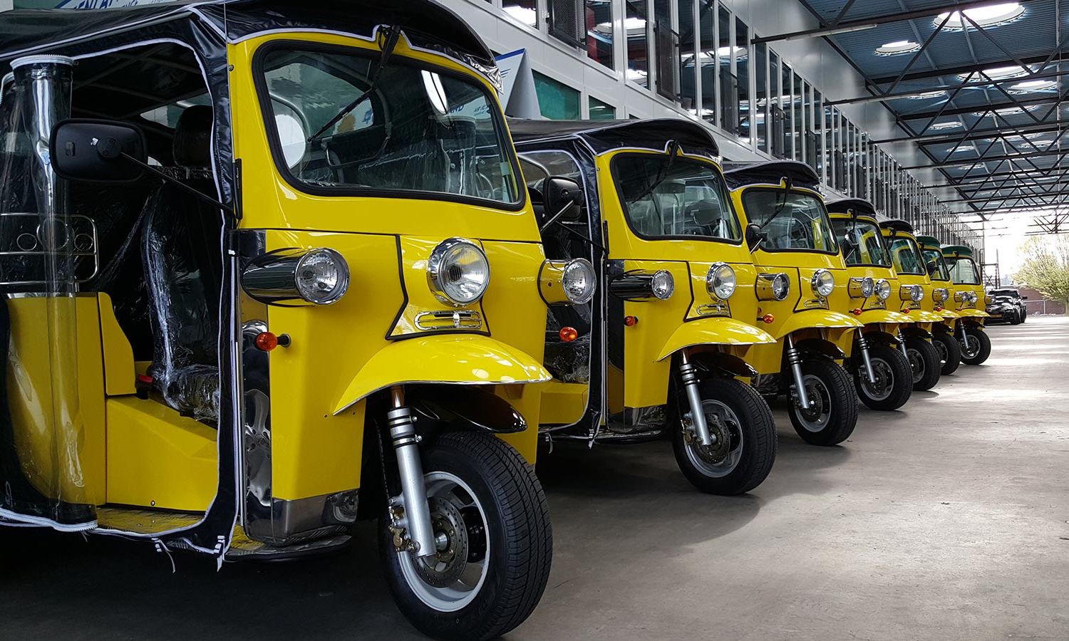 tuktuk ready to go in Clearwater Beach